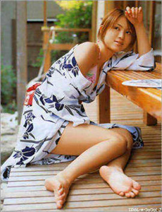 战狼4免费高清版西瓜视频-《甜美的咬痕》动漫免费观看