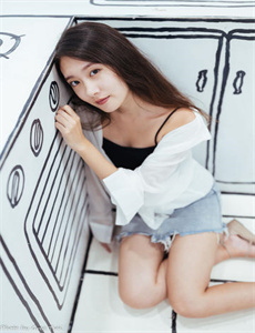 揉美女的胸和屁股动态图片-好啊网