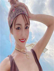 共享女儿二丫背景-鹿妖逐鹿